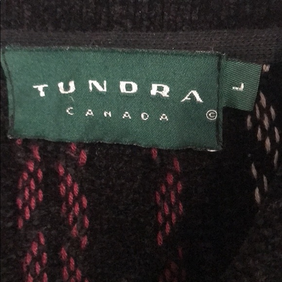 Tundra Canada sweater vintage. - Picture 4 of 6
